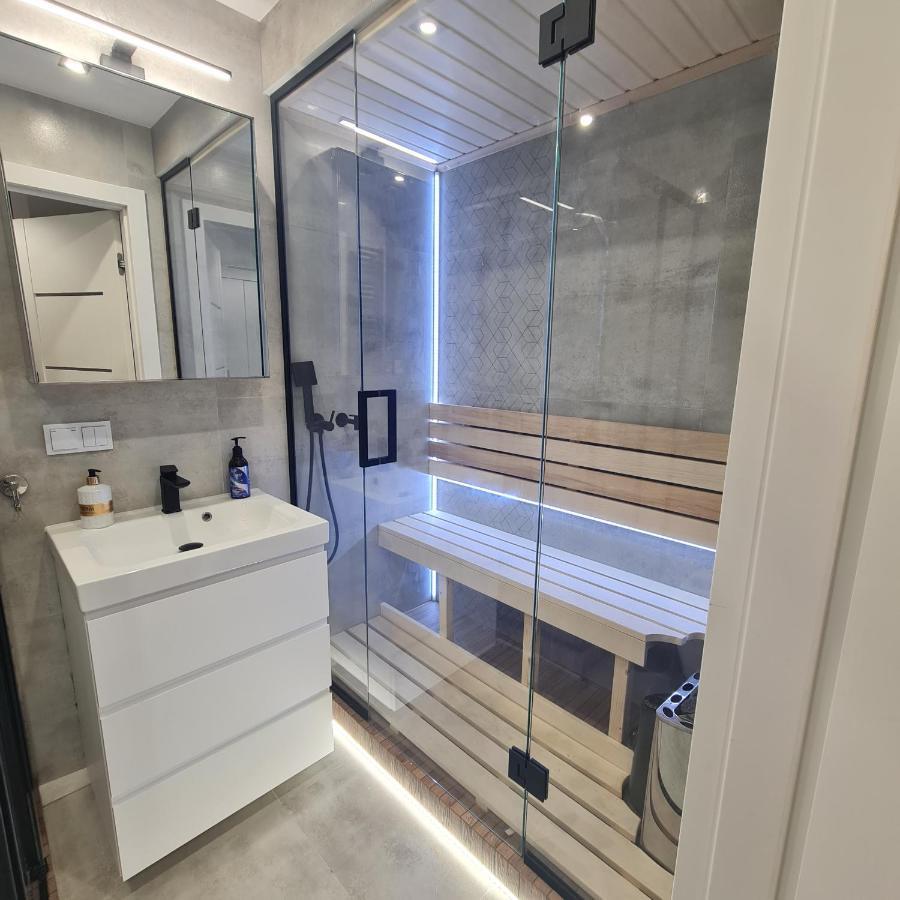 Green De Lux Apartament Dziwnów Kültér fotó
