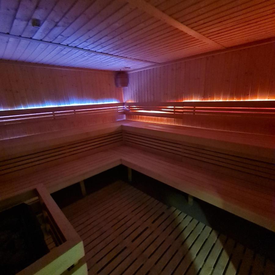 Green De Lux Apartament Dziwnów Kültér fotó